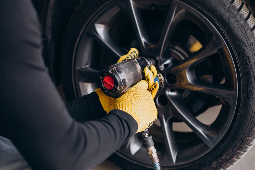 Avoid Delays with Mobile Tyre Puncture Repair