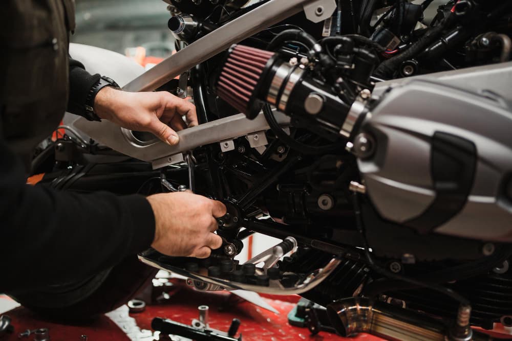 How to Check Mobil in Your Bike at Home?