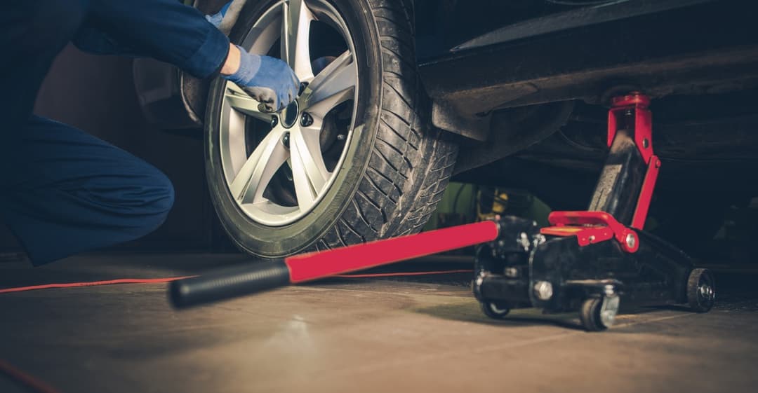 7 Tips for Making the Most of Car Service at Your Doorstep