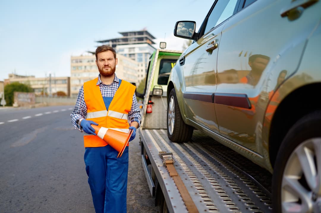 The Top 5 Reasons to Invest in a Roadside Assistance Plan ?