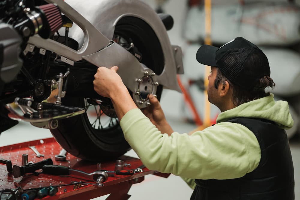 2 Wheeler Mechanic Near Me: Quick Repair Guide