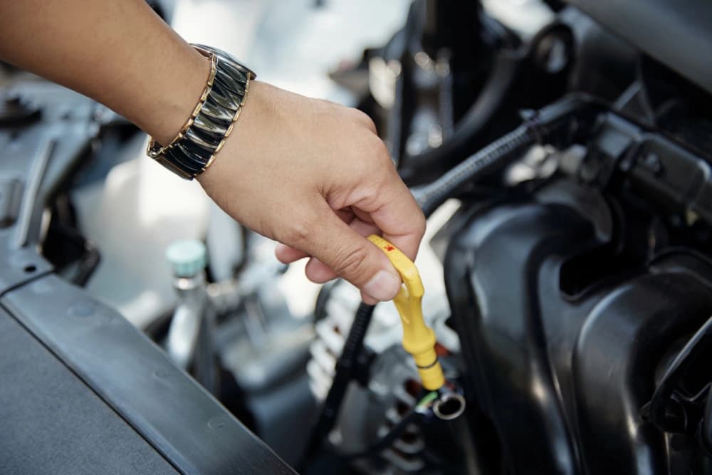 Preventing Engine Damage: Fixing Oil Leaks Now