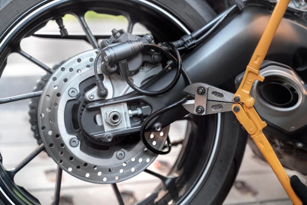 How to Fix Bike Brake Problems at Home Safely