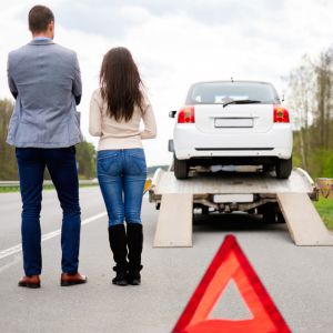 Factors to consider when choosing a towing company