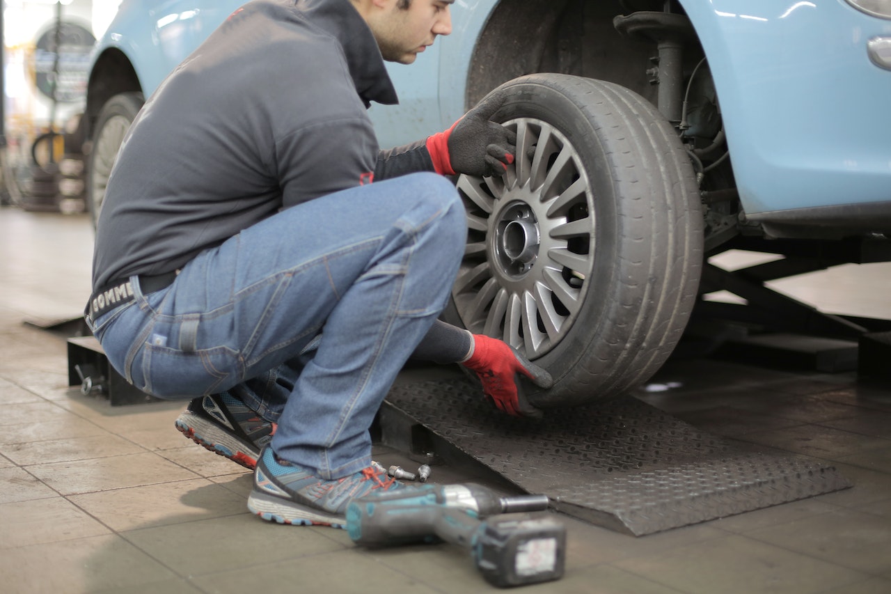 Car on sale tyre repair