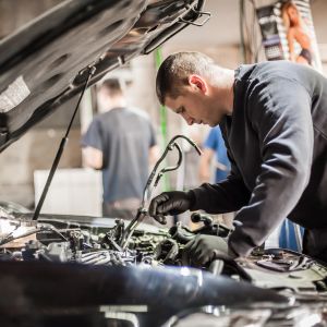 How to choose the right mechanic or service for your car