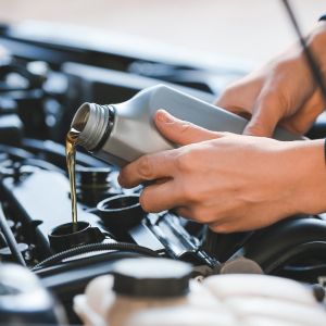 Selecting the right type and weight of oil for your car
