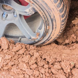 What to do if your car gets stuck in the mud?