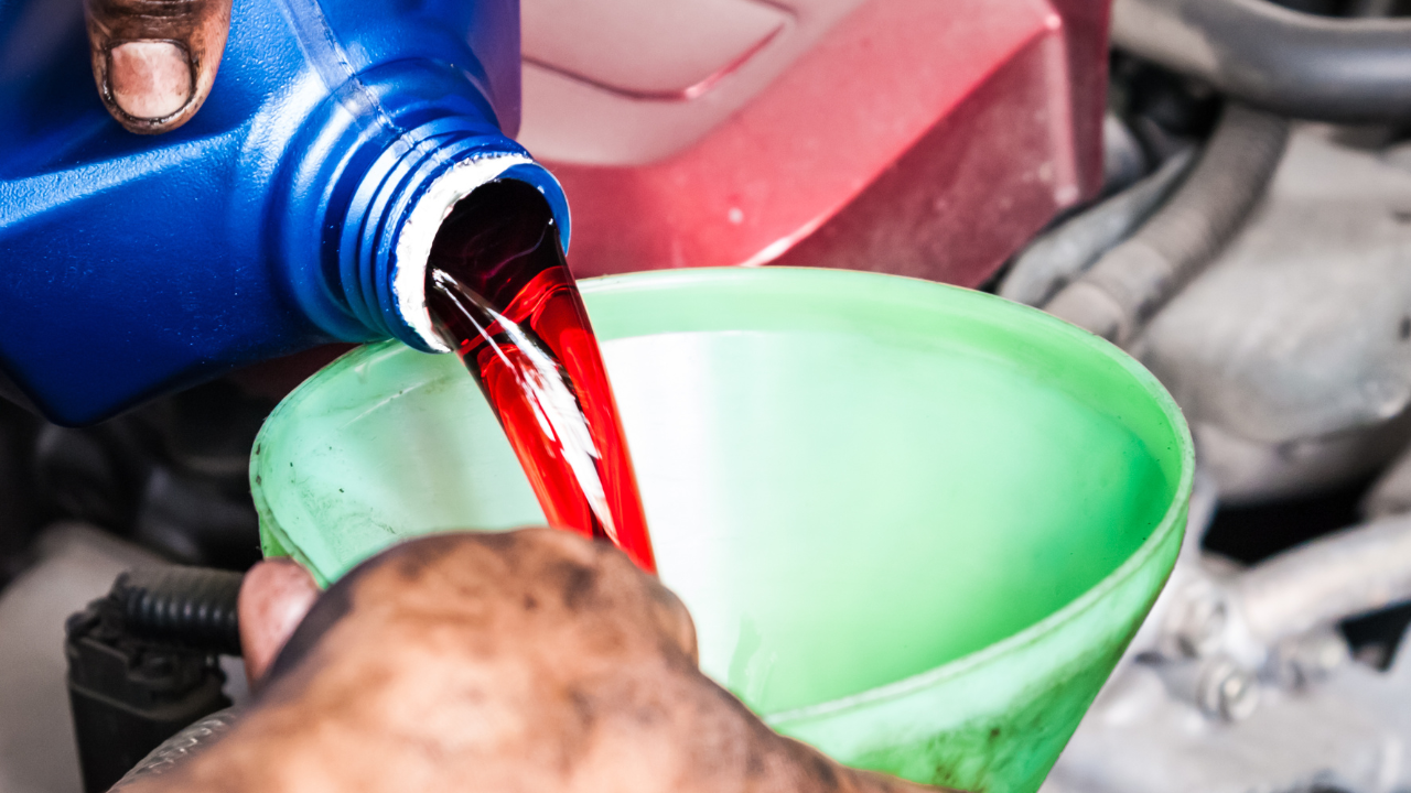 Is Transmission Fluid The Same As Motor Oil Find Out Now is-transmission-fluid-the-same-as-motor-oil-find-out-now